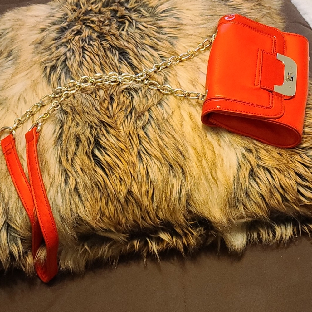 Handbag - Picture 2 of 6